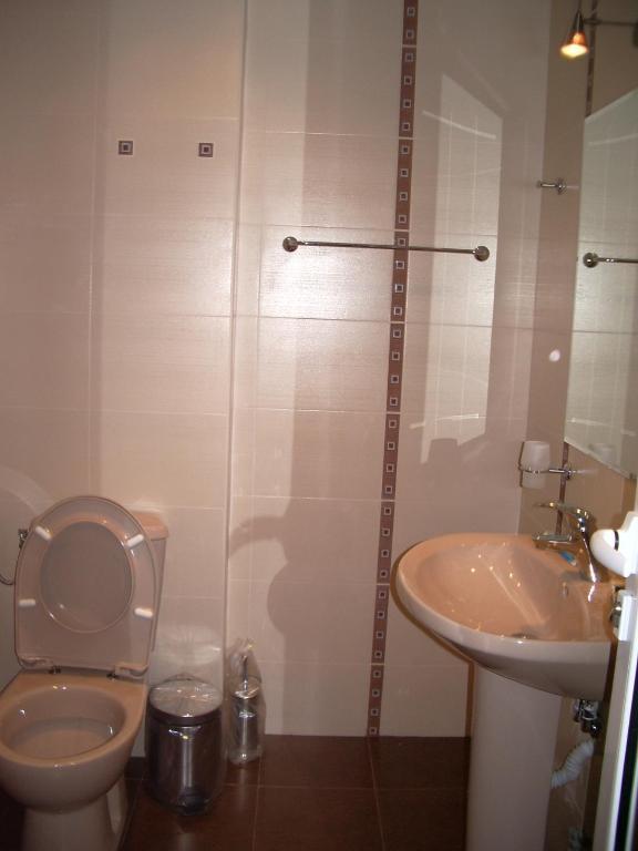 Hotel Avis ساندانسكي المظهر الخارجي الصورة